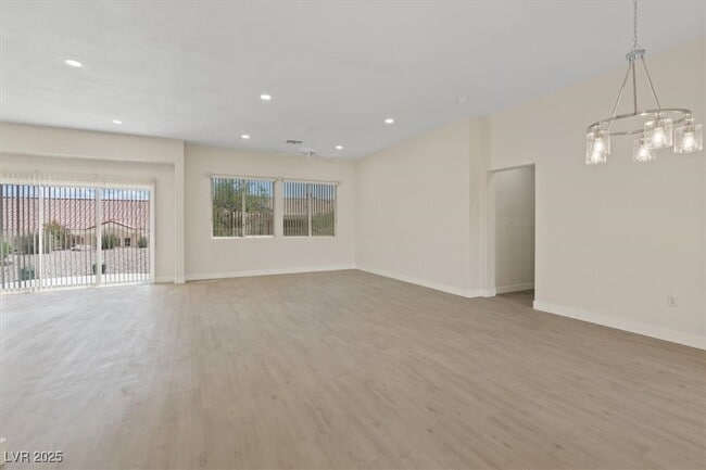 Building Photo - 10809 Clarion Ln