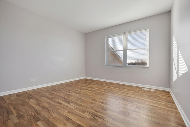 Building Photo - 540 Kennedy St