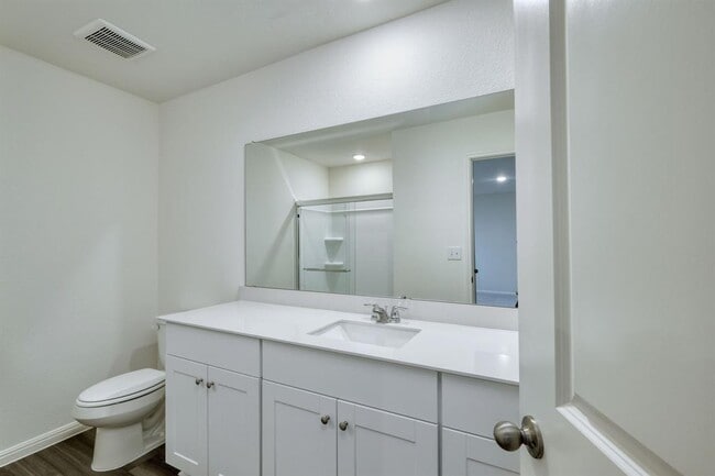 Building Photo - 108 Wilson Spgs Ln