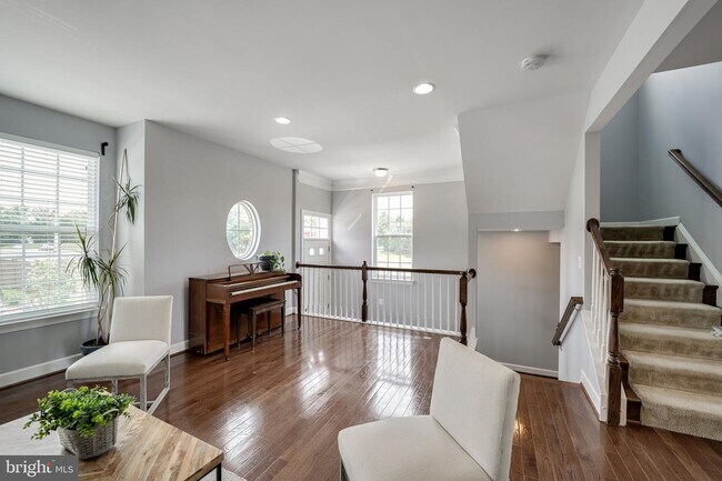 Building Photo - 6262 Summit Point Ct