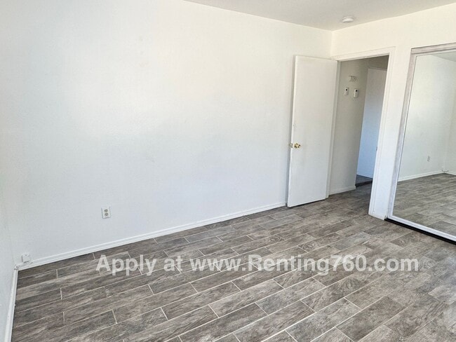 Building Photo - Cozy Cabin On The Hill