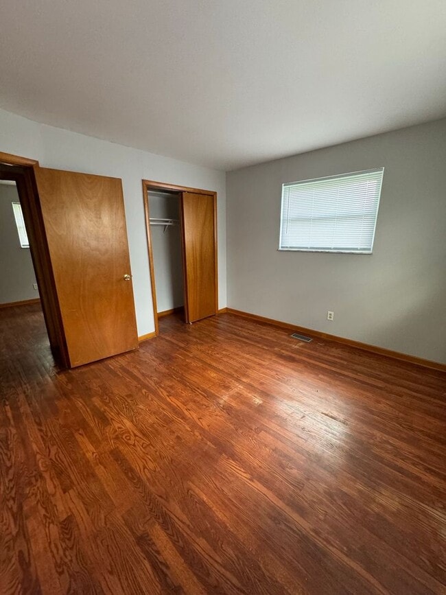 Building Photo - Perry Twp - 3 BR ranch