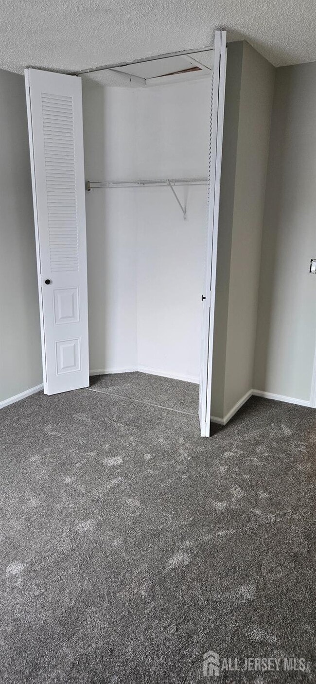 Building Photo - 3015 Lighthouse Ln