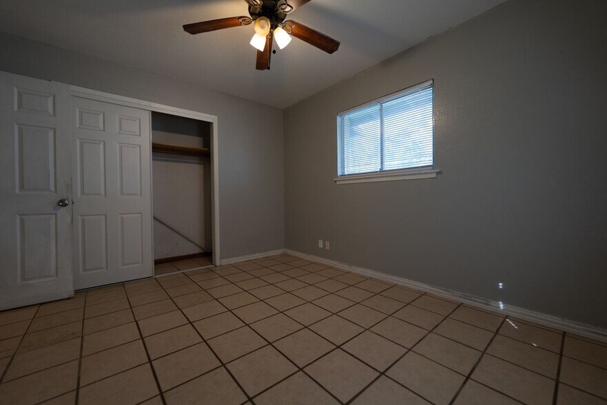 Building Photo - 1719 Austin St