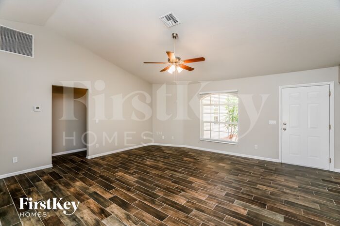 Building Photo - 880 Flamingo Rd