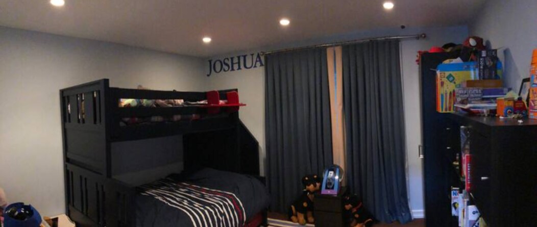 Building Photo - 1617 Roscomare Rd