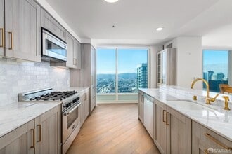 Building Photo - 401 Harrison St