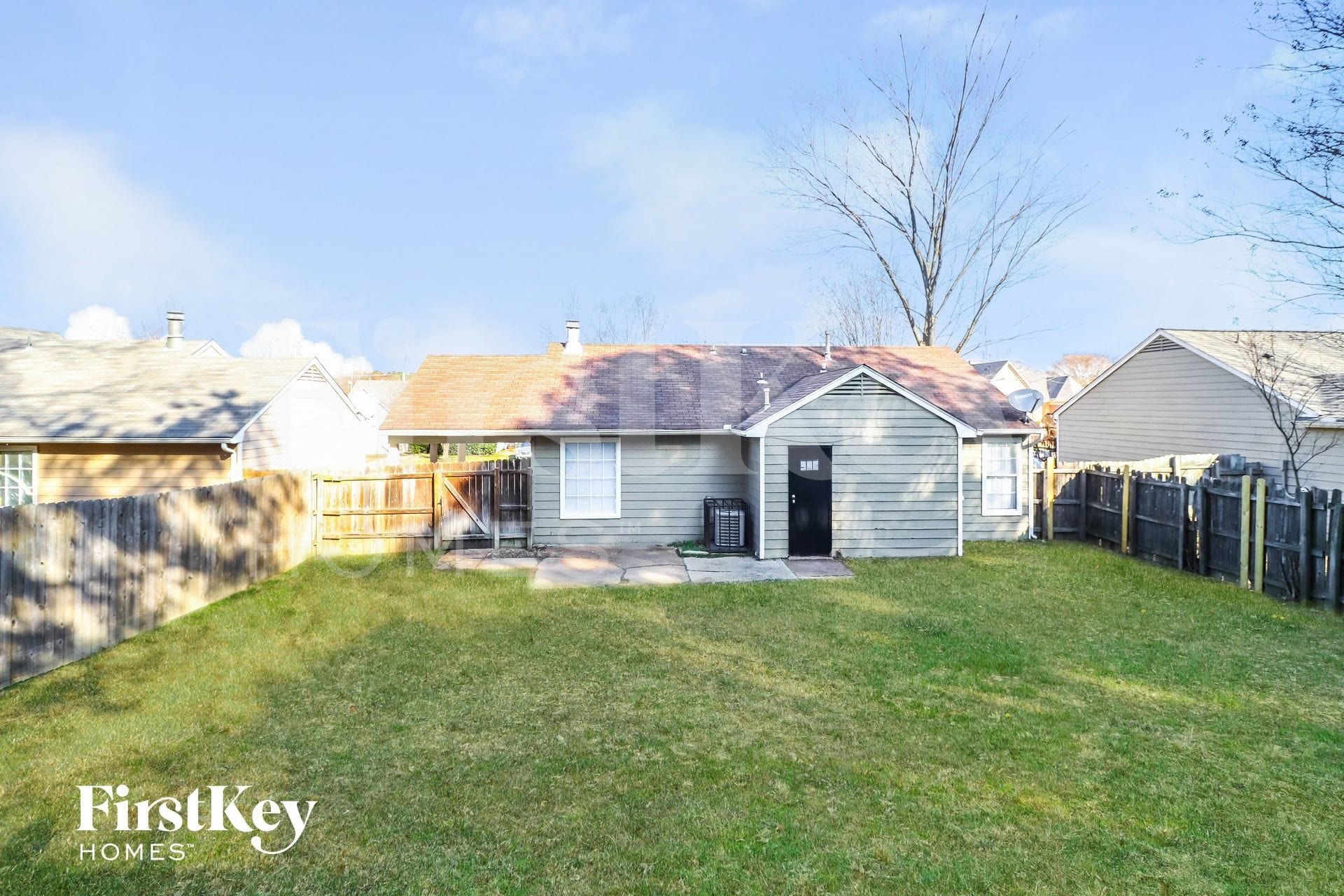 Building Photo - 6911 Lagrange Cir S