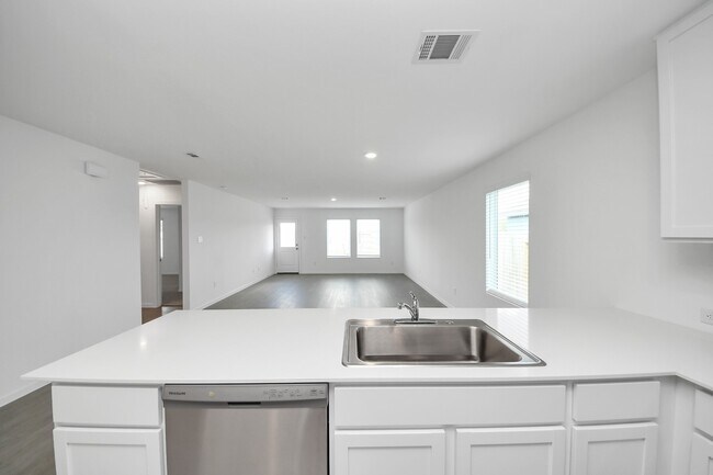Building Photo - 25415 Birch St