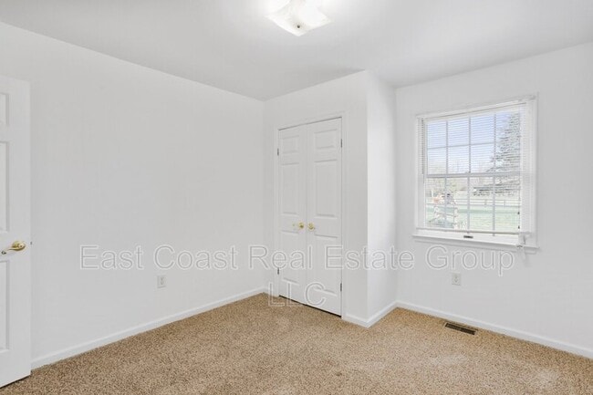 Building Photo - 16208 Woburn Rd