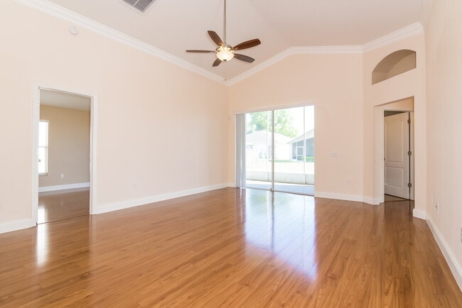 Building Photo - 25442 7 Rivers Cir