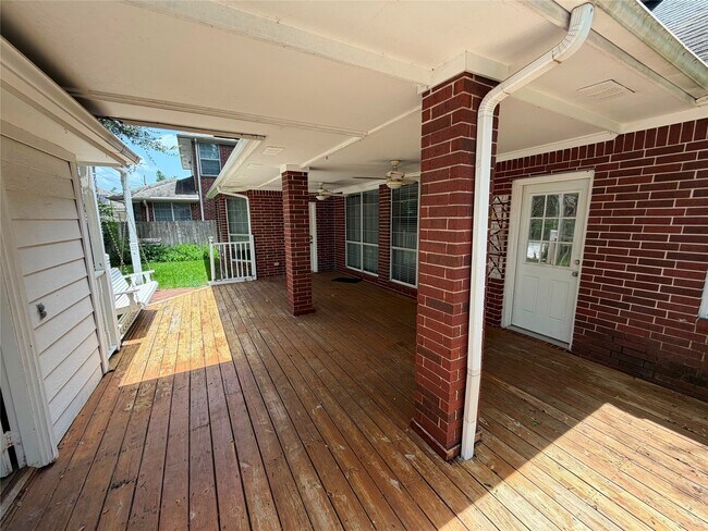 Building Photo - 1103 Glendale Dr