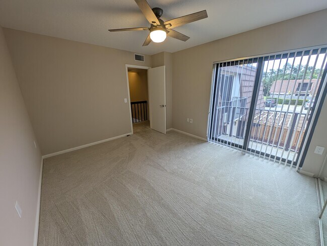 Building Photo - 1908 19th Ln