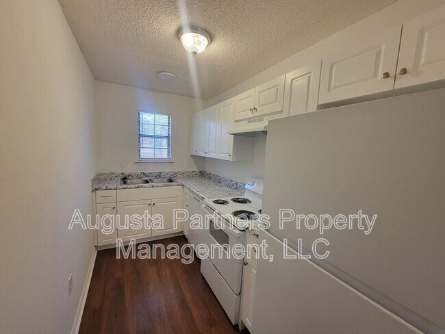 Building Photo - 779 Stevens Creek Rd