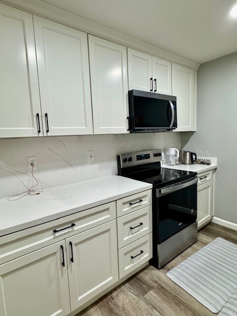 Building Photo - 5030 Valley Crest Dr