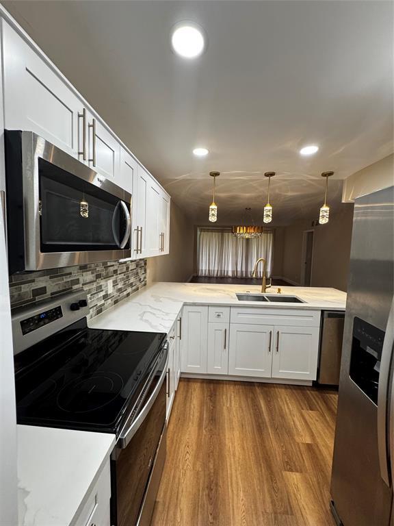 Building Photo - 3151 S Palm Aire Dr