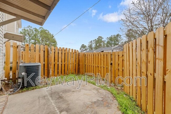 Building Photo - 1021 Micah Terrace