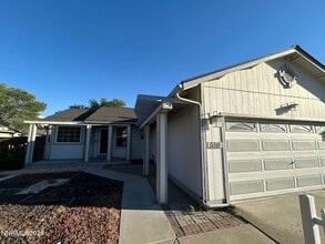 Building Photo - 559 Nader Wy