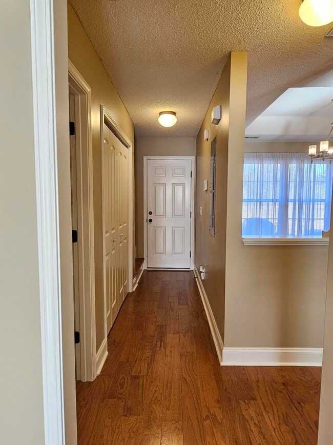 Building Photo - 1155 Raccoon Rd