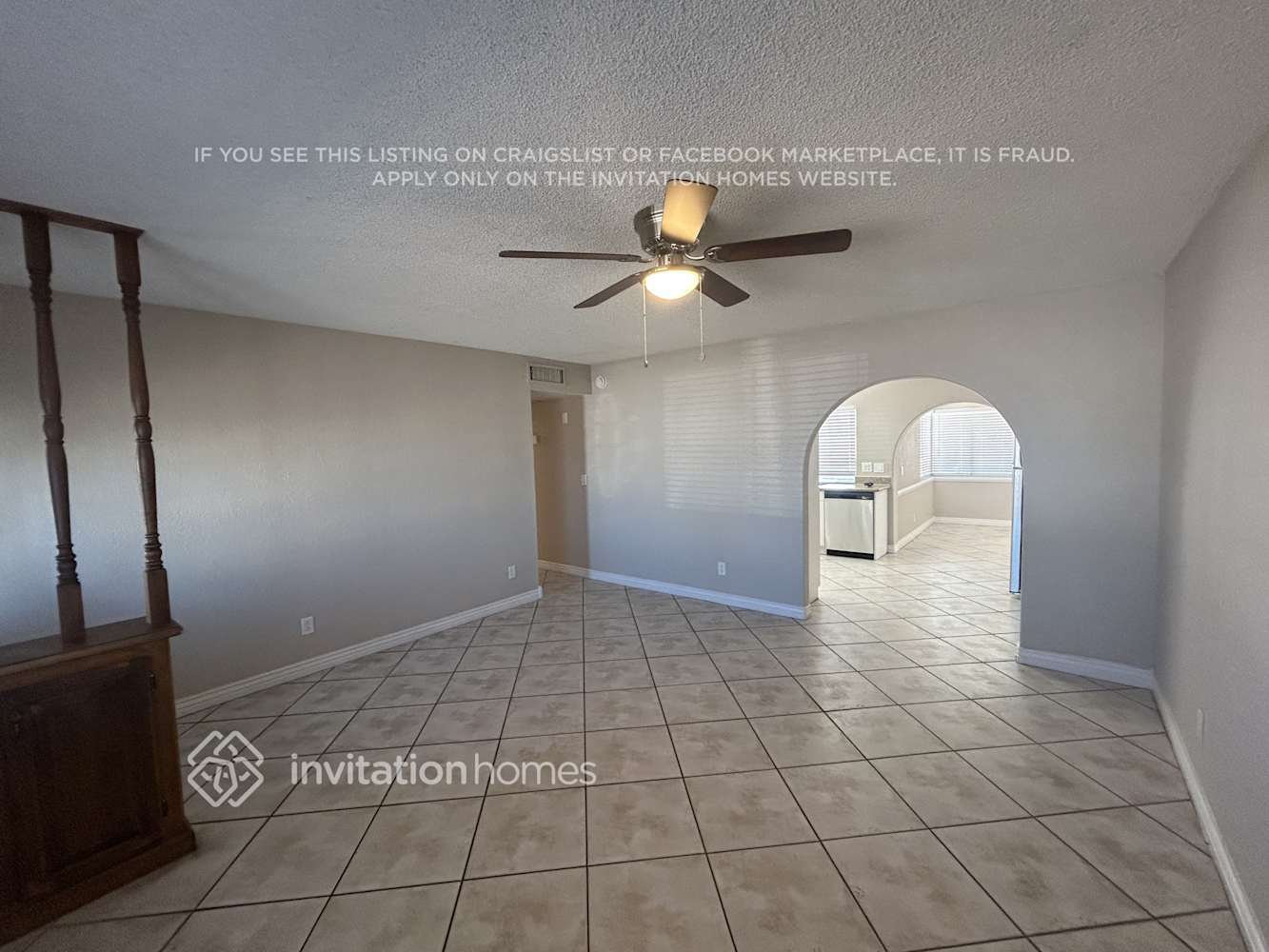 Building Photo - 5419 W Mercer Ln