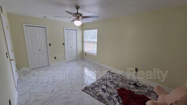 Building Photo - 5005 Dollarway Ct