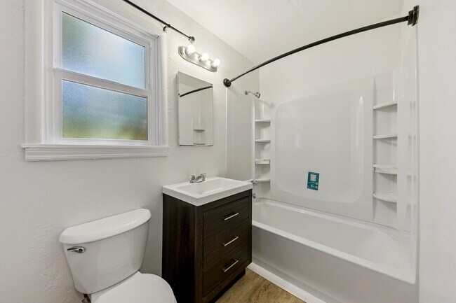 Building Photo - 3533 Bobby Grey Cir