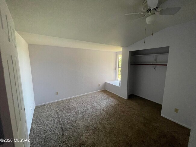 Building Photo - 4685 W Lessing Ln