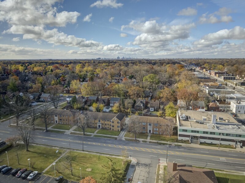 Building Photo - 4837 Cadieux Rd