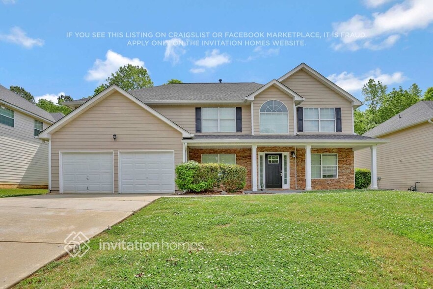 Building Photo - 2888 Chilhowee Dr