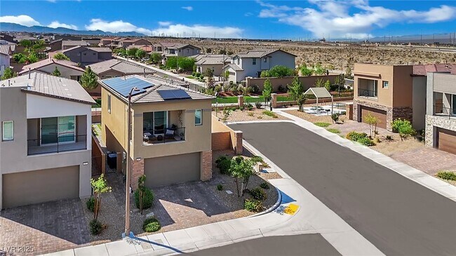 Building Photo - 8907 Roadrunner Ravine St