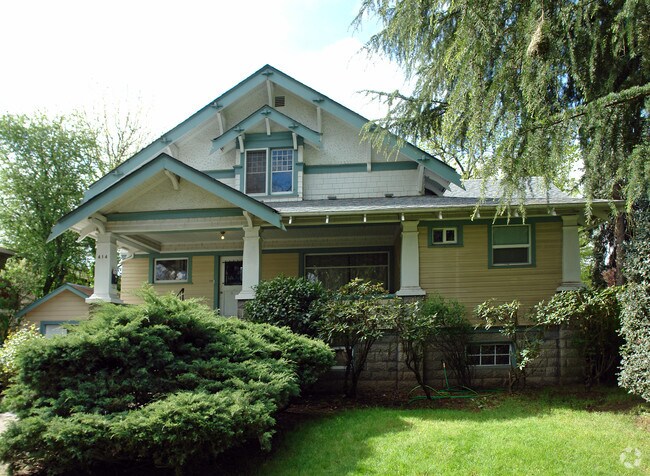 Primary Photo - 1511 Mill St