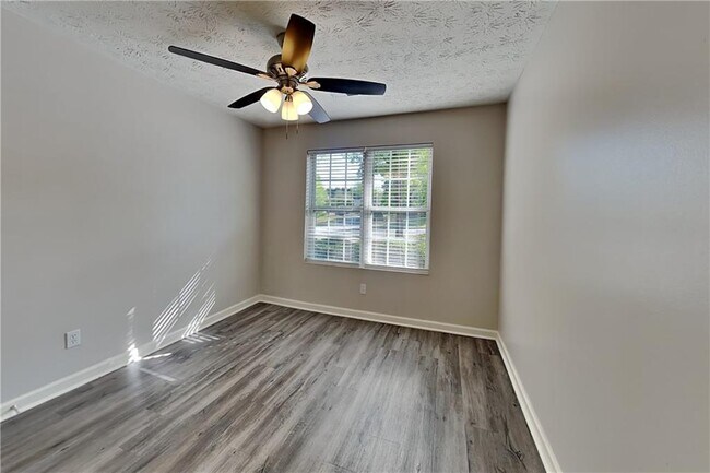 Building Photo - 3349 Sentinel Cir