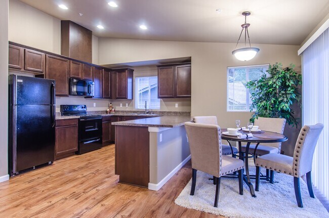 Floorplan - 8Hundred West Apartments