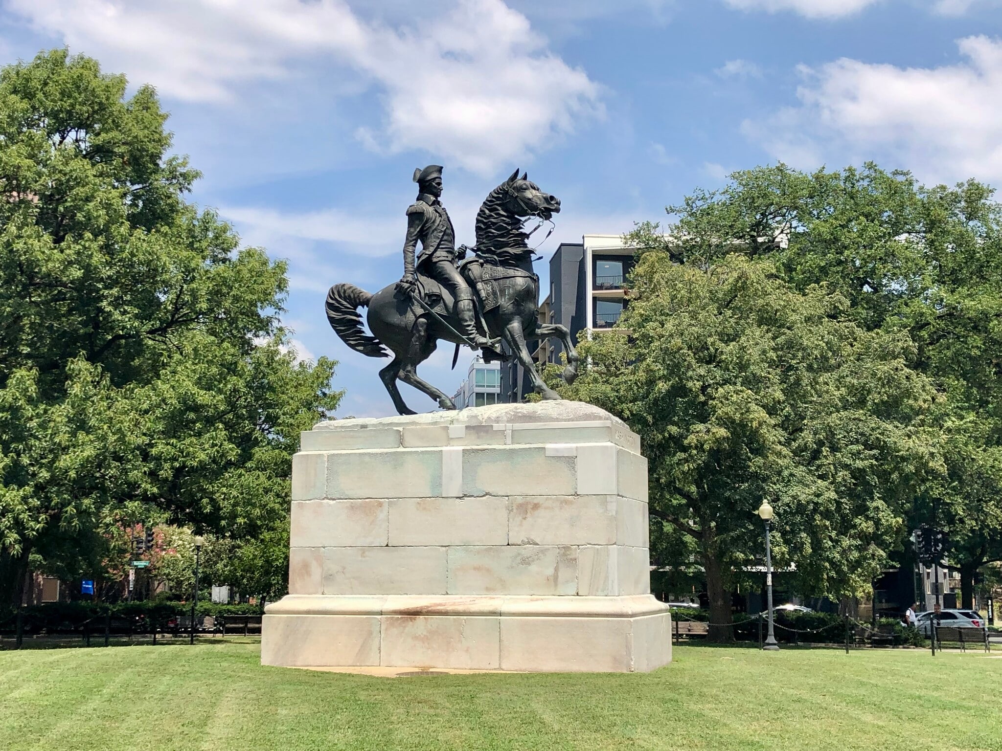 Washington Circle - 950 25th St NW