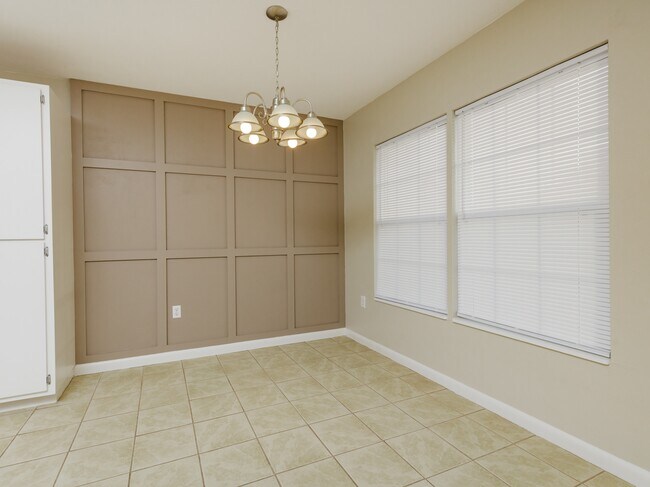 Building Photo - 6377 NW 109th Pl