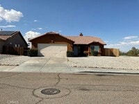 Building Photo - 16392 Appletree Ln