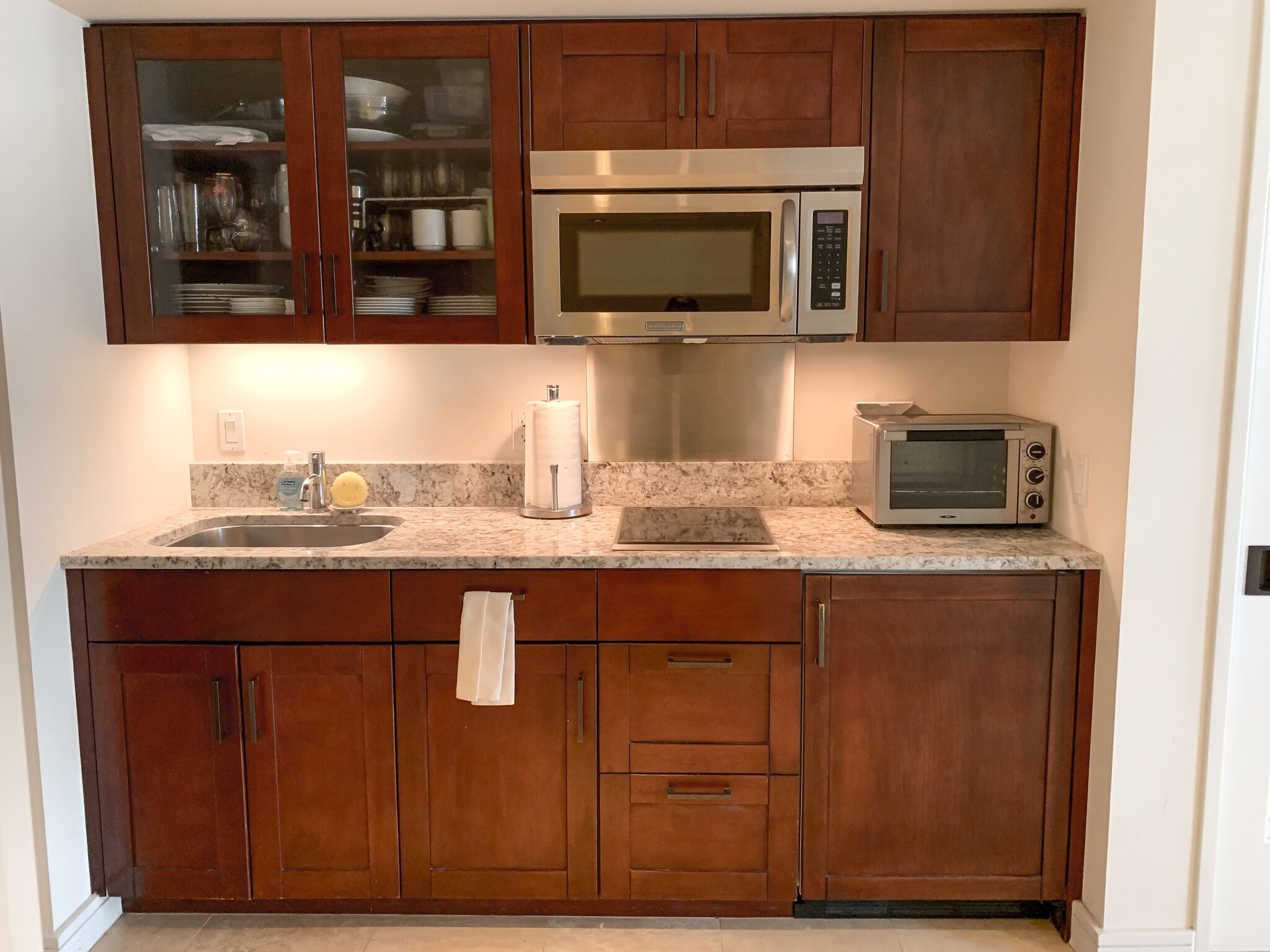 Building Photo - 223 Saratoga Rd