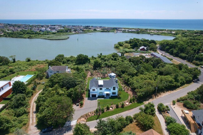 Building Photo - 12 S Elroy Dr