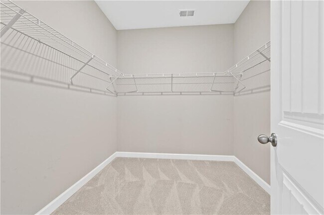 Building Photo - 4832 Miller Ridge Blvd