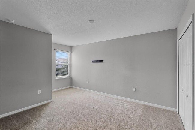 Building Photo - 228 Primrose Dr