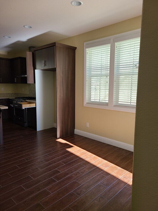 Building Photo - 177 Colner Cir