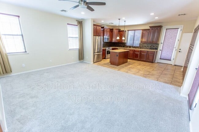 Building Photo - 1701 W Flamingo Dr