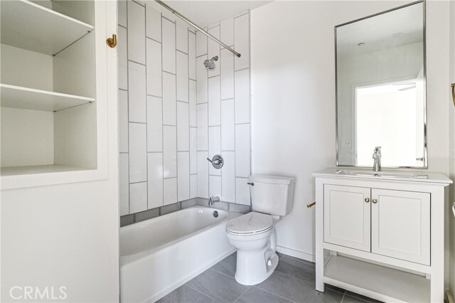 Building Photo - 14754 Gilmore St