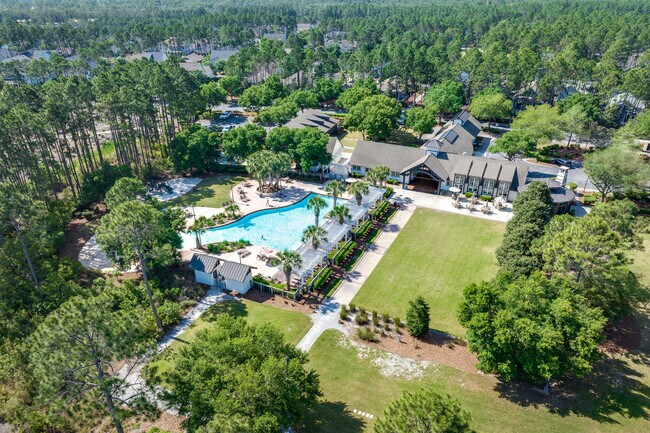 Building Photo - 197 Suwanee Dr