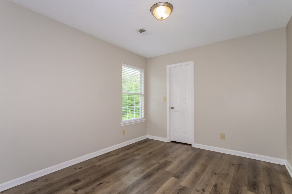 Building Photo - 4830 Mistic Lake Dr