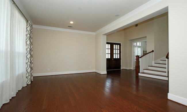 Building Photo - 39 Paloma Bend Pl