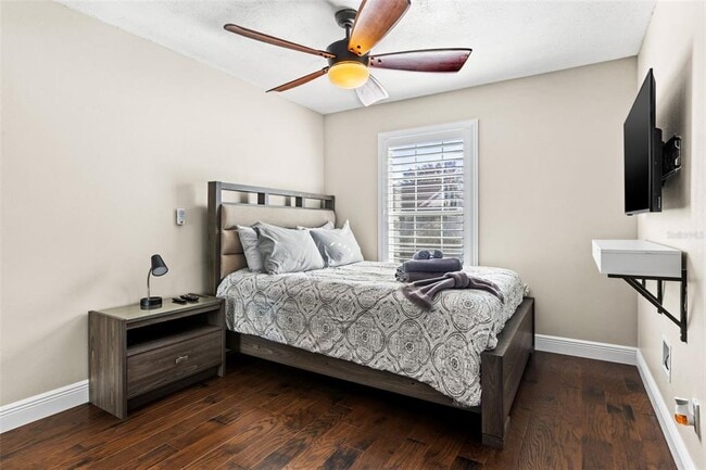 Building Photo - 6701 Leeward Isle Way