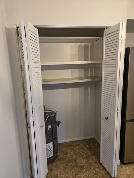 Building Photo - 2304 Ringling Blvd