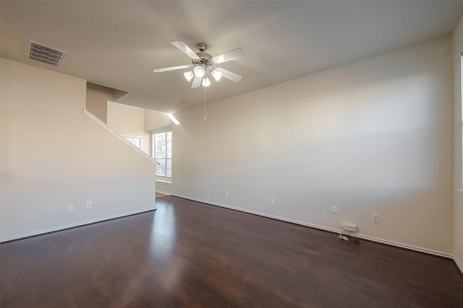 Building Photo - 14330 Fairbuff Ln