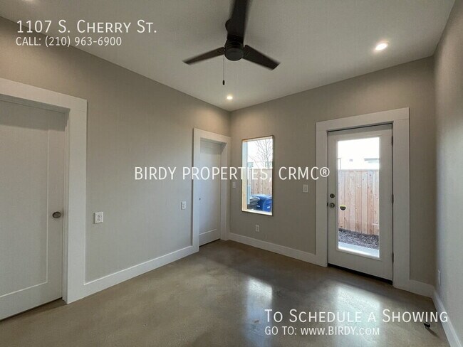 Building Photo - 1107 S Cherry St